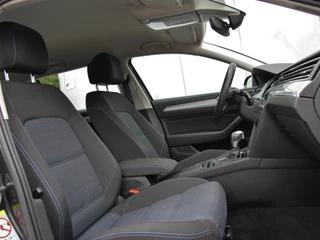Volkswagen Passat Volkswagen Passat Variant 1.4 TSI PHEV GTE 218pk | Matrix LED | Camera - afbeelding nr 11