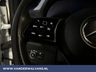 Mercedes-Benz Sprinter Mercedes-Benz Sprinter 317 CDI 170pk L3H2 Euro6 Airco | Camera | Apple Carplay | Android Auto | 2800kg Trekhaak Cruisecontrol, Bijrijdersbank - afbeelding nr 8