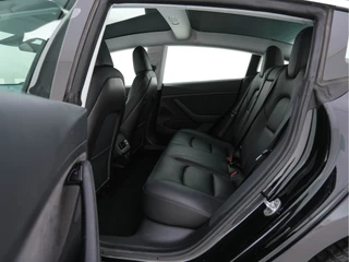 Tesla Model 3 Tesla Model 3 Long Range AWD 75 kWh [ 3-Fase ] (INCL-BTW) Aut. *PANO | AUTO-PILOT | LUXURY-LEATHER | KEYLESS | FULL-LED | MEMORY-PACK | SURROUND-VIEW | DAB | CARPLAY | DIGI-COCKPIT | LANE-ASSIST | COMFORT-SEATS | 19