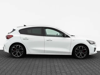 Ford Focus Ford Focus 1.0 125pk EcoBoost ST Line Business | B&O Sound | Full LED | 18 inch LMV - afbeelding nr 11