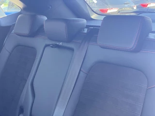 Ford Kuga Ford Kuga 2.5 PHEV ST-Line X 225pk | Driver Assistance Pack | Technology Pack | Winterpack | Wegklapbare Trekhaak | 1.500 kg Trekgewicht - afbeelding nr 18