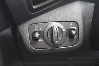 Ford C-MAX Ford C-Max 1.0 Titanium | Trekhaak | Navigatie | Climate control - afbeelding nr 9