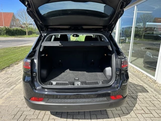 Jeep Compass Jeep Compass 4xe 240 Plug-in Hybrid Electric Limited Winterpakket - afbeelding nr 11