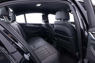 BMW 5 Serie BMW 5 Serie 530 e Business Edition Plus | LASER LED | LEDER | 360 Camera ✅ 1e Eigenaar - afbeelding nr 8