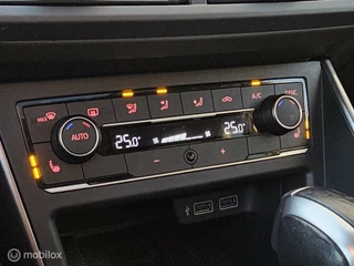 Volkswagen Polo Volkswagen Polo 2.0 TSI GTI Panorama/Keyless/Virtual/Beats/Camera - afbeelding nr 37
