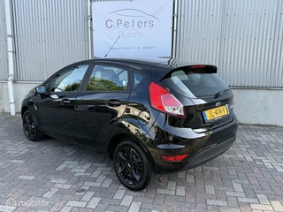 Ford Fiesta Ford Fiesta 1.0 Style 80pk 2016 5deurs / Airco / Led verlichting / 2e eigenaar NAP - afbeelding nr 4