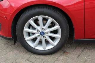 Ford Focus Ford Focus Wagon 1.0 Titanium Edition , 125pk Climate control , Navigatie , Cruise control , LED dagrijverlichting Parkeersensoren V+A , Voorruitverwarming , Sony Audio - afbeelding nr 40