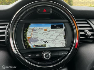 MINI Cooper Mini Mini 1.5 Cooper Business Navi*Cruise*Bluetooth*Sensor Achter - afbeelding nr 22