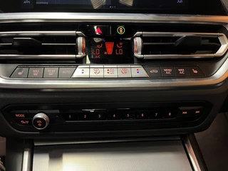 BMW 3 Serie BMW 3 Serie 320e M-SPORT AUTOMAAT/ LEER/ PANORAMADAK - afbeelding nr 15