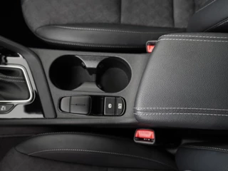 Kia Niro - Navigatie - Camera - Climate control - Cruise control - All Season - 12 maanden garantie - afbeelding nr 39