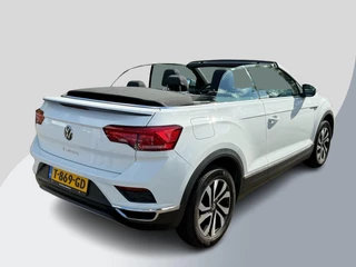 Volkswagen T-Roc Volkswagen T-Roc Cabrio 1.5 TSI Style 150pk Automaat | Adaptieve Cruise | Stoelverwarming | Digitale Cock pit | Dealer onderhouden | Dodehoeksensoren - afbeelding nr 10