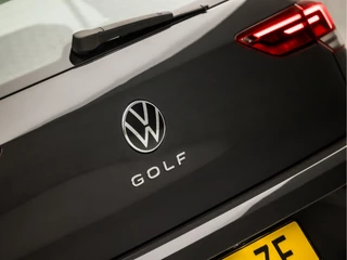 Volkswagen Golf Volkswagen Golf 1.0 TSI Sport (APPLE CARPLAY, CLIMATE, LED KOPLAMPEN, SPORTSTOELEN, LM VELGEN, LANE ASSIST, NIEUWSTAAT) - afbeelding nr 26
