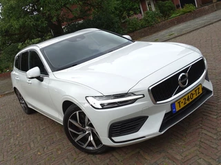 Volvo V60 Volvo V60 2.0 T6 350PK AWD R-design / Bns Pro 2020 / LED - afbeelding nr 2
