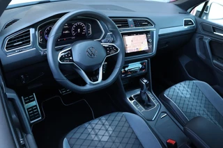 Volkswagen Tiguan Volkswagen Tiguan 1.5 TSI / 2x R-Line / Virtual Cockpit / Camera / Matrix LED / Trekhaak / 20