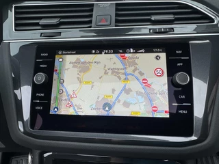 Volkswagen Tiguan Volkswagen Tiguan 1.5 TSI 150pk R-Line 3 x R-Line Pano DSG Camera Keyless Matrix LED 19inch - afbeelding nr 19
