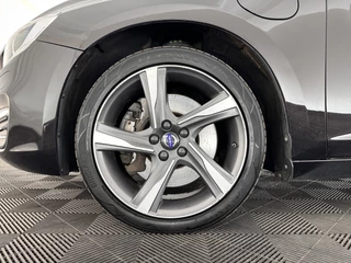 Volvo V60 Aut. *PANO | LUXURY-LEATHER | BI-XENON | PREMIUM AUDIO | NAVI-FULLMAP | MEMORY-PACK | HEATED-COMFORTSEATS | TOWBAR | ECC | PDC | CRUISE | 17''ALU* - afbeelding nr 24