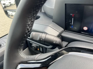 Ford Transit Custom Ford Transit Custom 320 2.0 TDCI L2H1 Trend Zuid | 136pk | Driver Assistance Pack | Stoelverwarming | Voorruitverwarming | Navigatie | Verlengde Fabrieksgarantie tot 08-2028 - afbeelding nr 19