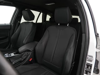 BMW 3 Serie BMW 3 Serie Touring 320d EDE Centennial Executive M-Sport-Pack Aut. *FULL-LED | HARMAN/KARDON-AUDIO | SPORT-SEATS | NAVI-FULLMAP | ECC | KEYLESS | PDC | CRUISE | TOWBAR | 19''ALU* - afbeelding nr 24