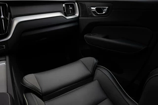 Volvo XC60 Volvo XC60 B4 Ultimate Bright|360 camera|Panorama|Google|H/K Audio - afbeelding nr 16