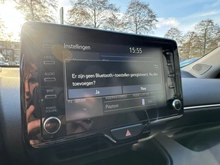 Toyota Yaris Head-up Display, Stoelverwarming, 16inch velgen , All-in Rijklaarprijs - afbeelding nr 25