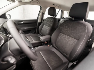 Škoda Fabia (APPLE CARPLAY, NAVIGATIE, CLIMATE, STOELVERWARMING, SPORTSTOELEN, PARKEERSENSOREN, CRUISE, DAB+, LM VELGEN, NIEUWSTAAT) - afbeelding nr 15