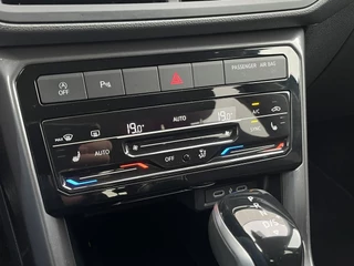 Volkswagen T-Cross | LED | ACC | Camera | Climate | Carplay - afbeelding nr 40