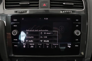 Volkswagen Golf Volkswagen Golf 1.6 TDI Comfortline | Carplay | Navigatie |  Adaptive cruise | Climate control | Parkeerhulp | Regen-/lichtsensor - afbeelding nr 16
