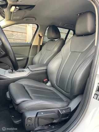 BMW 3 Serie BMW 3-serie Touring 320i High Executive Led-Camera - afbeelding nr 4