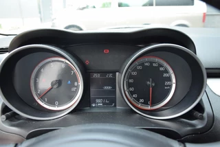 Suzuki Swift Suzuki Swift 1.0 Select | Dealer onderhouden | Apple carplay/android | Stoelverwarming | - afbeelding nr 15
