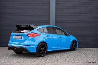 Ford Focus Ford Focus 2.3 RS LSD Blue & Black | Stuurverwarming | Sony | Camera | 1e eigenaar | Origineel - afbeelding nr 2
