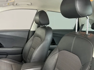 Kia Niro Kia Niro 1.6 GDi Hybrid DynamicLine Navi|Camera|Dealer Onderhouden - afbeelding nr 12