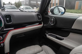MINI Countryman Mini Countryman 2.0 Cooper S E ALL4 220PK Leder|Pano|JCW|VOL - afbeelding nr 35