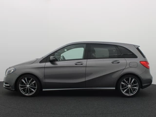 Mercedes-Benz B-Klasse AUTOMAAT / TREKHAAK / XENON / NAVI / AIRCO / PDC / BLUETOOTH / CRUISE / NL-AUTO - afbeelding nr 2