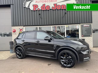 Lynk & Co 01 1.5 Hybrid Black Style Trekhaak Panoramadak Zwarte hemel 360cam erg mooi!