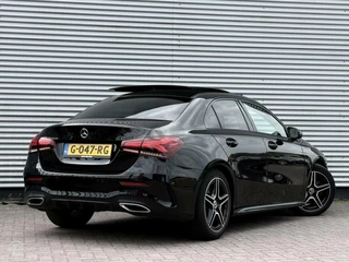 Mercedes-Benz A-Klasse Mercedes-Benz A-klasse 200 AMG Panoramadak Camera LED DAB Widescreen Apple CarPlay/Android Auto Night Pakket Stoelverwarming - afbeelding nr 3