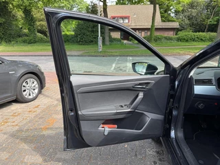 SEAT Arona SEAT Arona 1.0 TSI Style Business Intense Airco/Alu wielen/Navi/Mistl/Camera - afbeelding nr 8