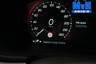 Volvo V90 Volvo V90 2.0 D3 R-Design|PANO|TREKH|ORG.NL|CARPLAY|LED|ACC - afbeelding nr 50