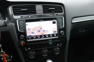 Volkswagen Golf Volkswagen Golf 1.4 TSI GTE Leder|Panoramadak|18inch|Stoelverwarming - afbeelding nr 13