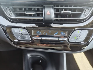 Toyota C-HR Toyota C-HR 1.8 Hybrid Active | Trekhaak | Org. NL! | Andoroid Auto, Apple C - afbeelding nr 20