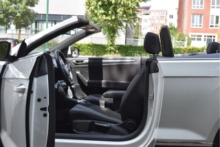 Volkswagen T-Roc Volkswagen T-Roc Cabrio 1.5 TSI 150PK | Camera | Navigatie | DAB | Stoelverwarming | PDC rondom | LM-Velgen - afbeelding nr 44