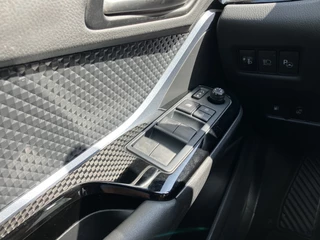 Toyota C-HR Toyota C-HR 1.8 Hybrid Team D AUT. | 1e eigenaar | navigatie | stoel/stuurverw. | camera | carplay | parkeersensoren - afbeelding nr 22