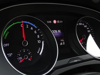 Volkswagen Passat Volkswagen Passat Variant TSI GTE 218PK / DSG automaat / Highline / LED - afbeelding nr 18