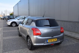 Suzuki Swift Suzuki Swift 1.2 Style Smart Hybrid | Apple carplay/android | Lichtmetalen velgen | Parkeersassistent | - afbeelding nr 7