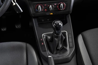 SEAT Ibiza | Cruise Control | App. Connect | Airco | Trekhaak | LM 15