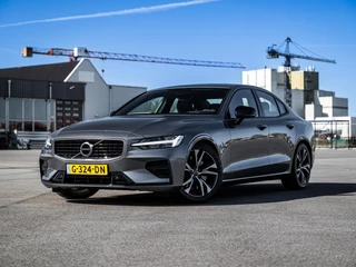 Volvo S60 2.0 T5 250PK R-Design Leder CarPlay Stoelverwarming Led Navi Virtual Origineel NL