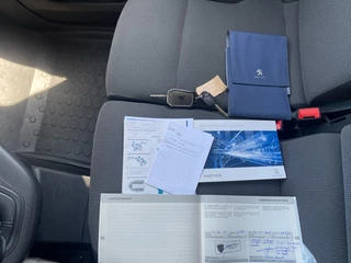 Peugeot Partner Peugeot Partner 1.2 110pk, Carplay, Camera, Ramen rechts + achter - afbeelding nr 20