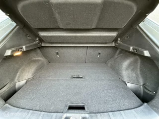 Nissan QASHQAI Nissan Qashqai 1.2 Premier Edition 2014 / Camera / Keyless / Panoramadak / Trekhaak / Dealeronderhouden / 1e eigenaar NAP - afbeelding nr 20