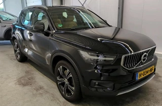 Volvo XC40 Navigatie Trekhaak Leder Stoelverwarming Intellisafe  Suround Camera 19 Inch Velgen Led Koplampen NL Auto Plug In Hybride 1e Eigenaar - afbeelding nr 2