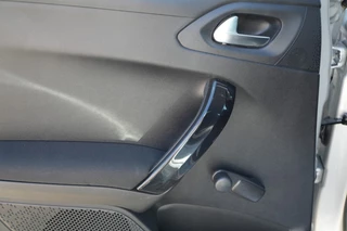 Peugeot 208 - afbeelding nr 8
