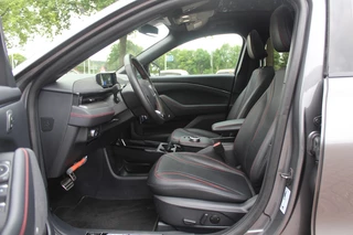 Ford Mustang Mach-E Ford Mustang Mach-E Extended First Edition AWD 98 kWh / Panoramadak / Camera / Leder / 19'' / B&O / Keyless / DAB / Dodehoek / ACC / Navigatie / Sfeerverlichting / Stoelverwarming - afbeelding nr 10